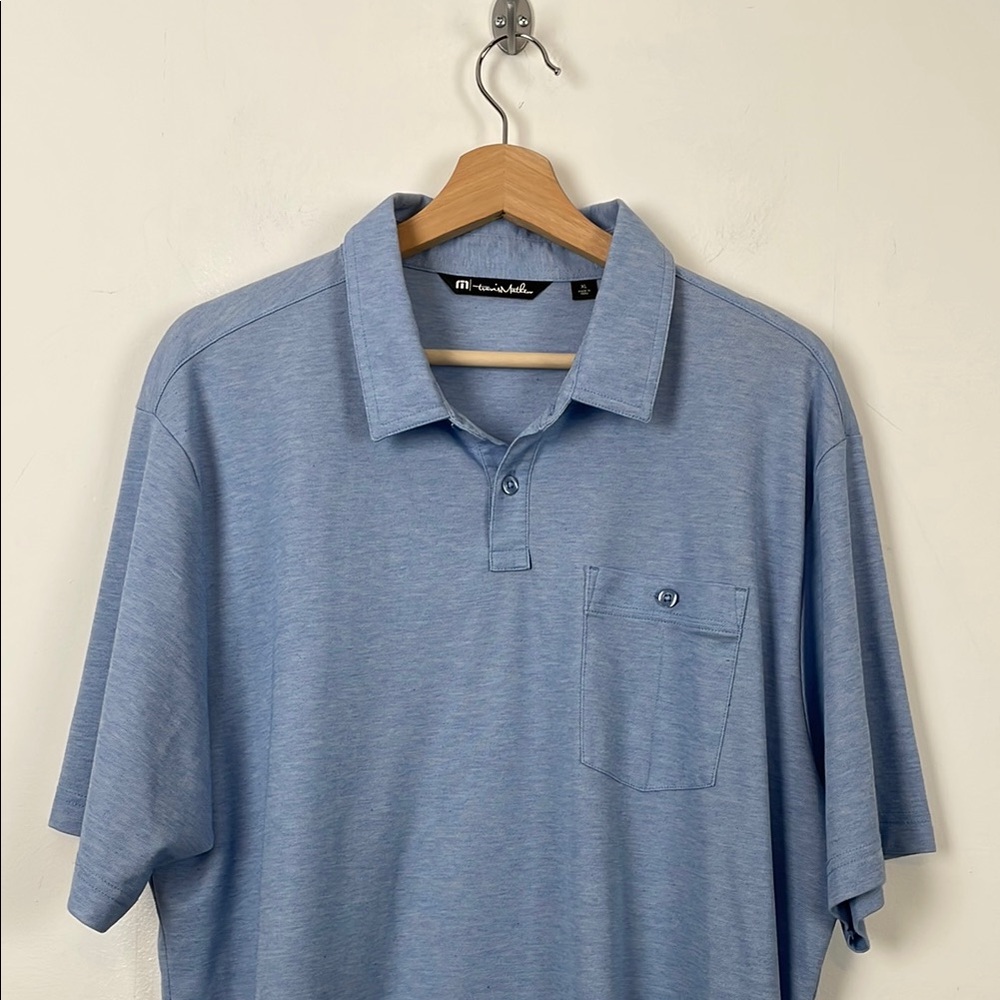 Travis Mathew Short Sleeve 1/4 Button Golf 1  Pocket Men's XL Blue Polo Shirt - Picture 3 of 9